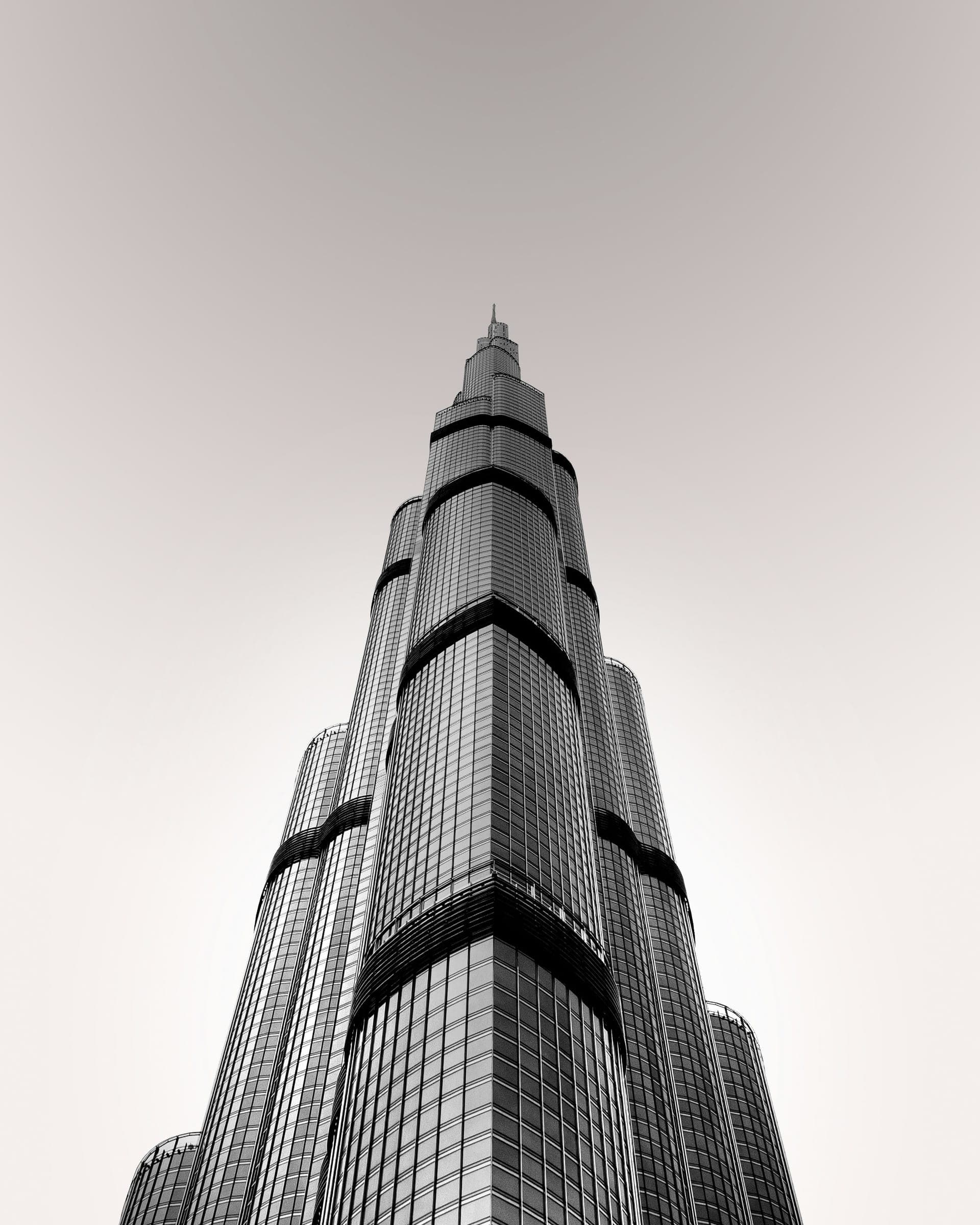 Burj Khalifa in black and white